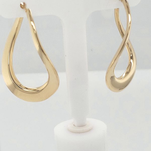 ANTONIO PAPINI | 18 KARAT YELLOW GOLD | LARGE HOOP EARRINGS Van Scoy Jewelers Wyomissing, PA
