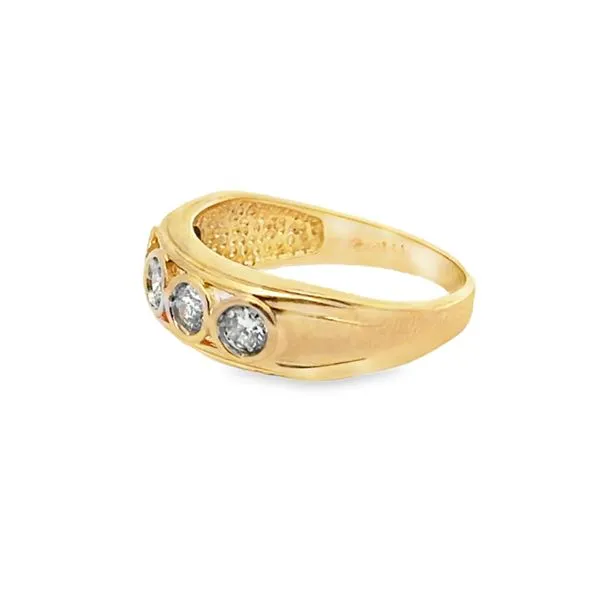 Fashion Ring Image 2 Vaughan's Jewelry Edenton, NC
