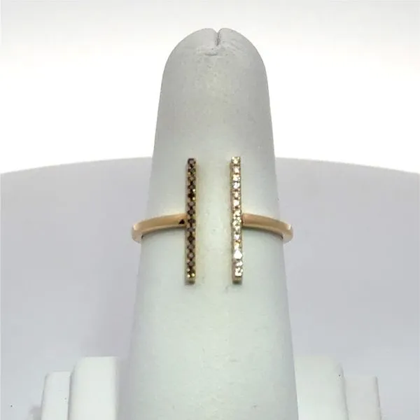 Fashion Ring Image 2 Vaughan's Jewelry Edenton, NC