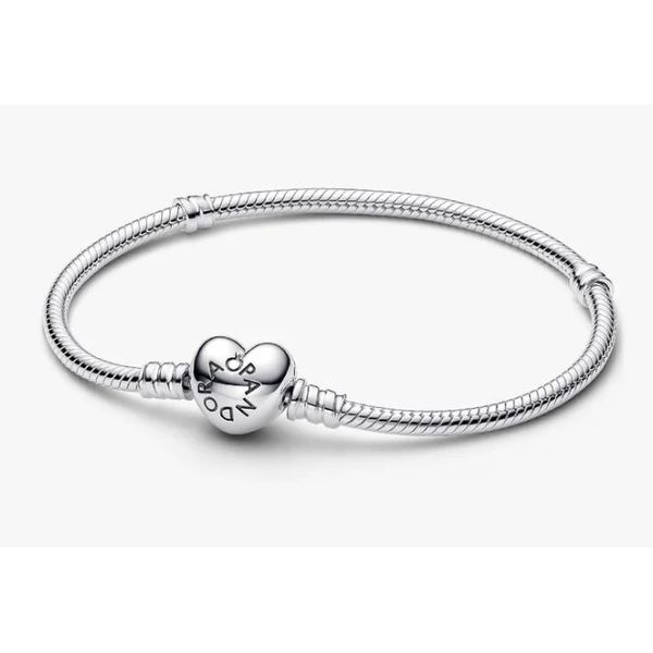 Pandora Vaughan's Jewelry Edenton, NC