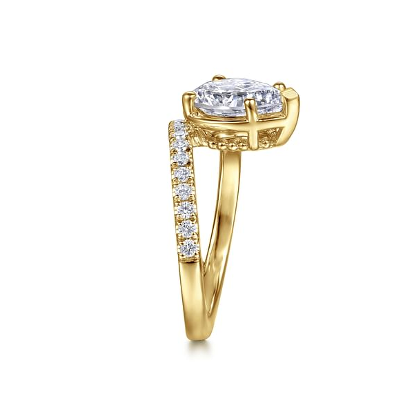 Pear Wrap Diamond Engagement Ring Setting in 14K Yellow Gold Image 4 Venus Jewelers Somerset, NJ
