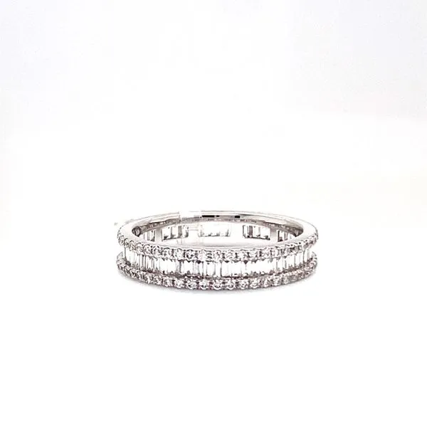 18kt White Gold Baguette and Round Diamond Wedding Band Venus Jewelers Somerset, NJ