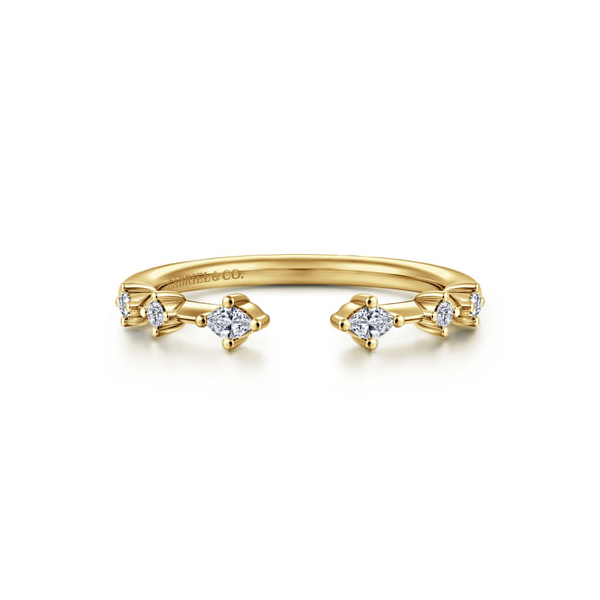 14K Yellow Gold Contemporary Marquise Diamond Wedding Band – 0.12 CTW Venus Jewelers Somerset, NJ