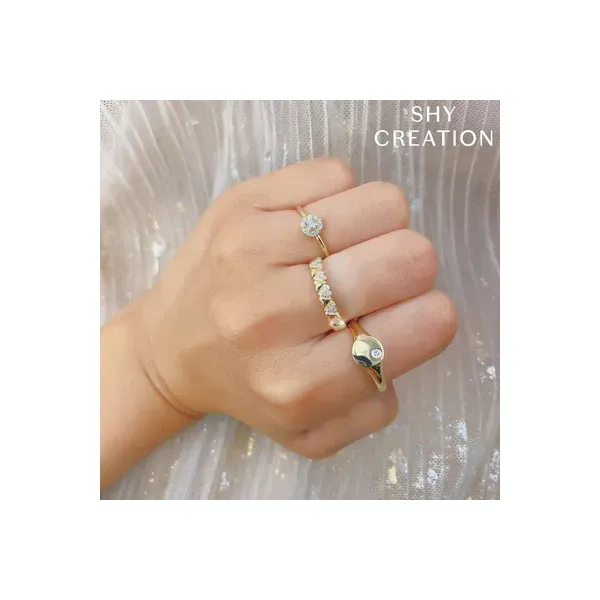 14kt Yellow Gold Signet Ring With Diamond Image 2 Venus Jewelers Somerset, NJ