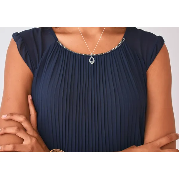 14K White Gold Diamond Drop Pendant Image 2 Venus Jewelers Somerset, NJ