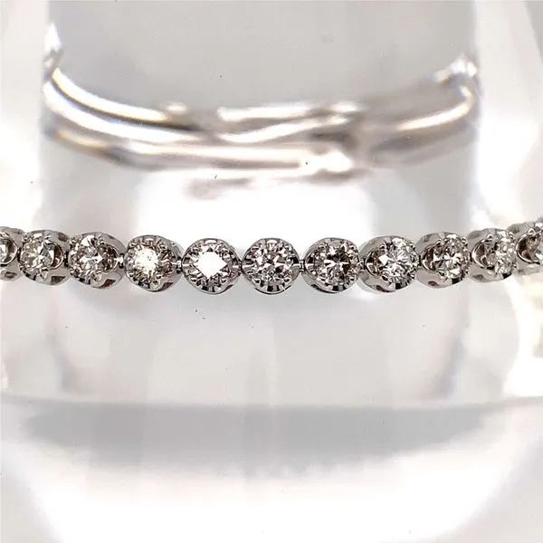 14Kt White Gold Diamond Tennis Bracelet Image 2 Venus Jewelers Somerset, NJ