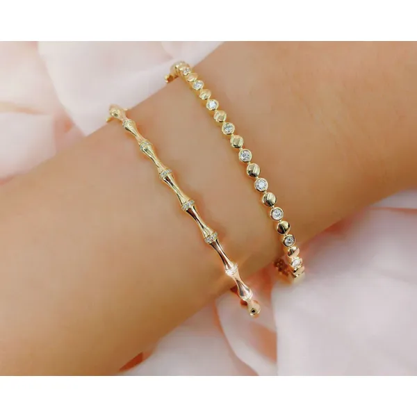 14K Yellow Gold Diamond Bracelet with 0.29ct Round Brilliant Stones Image 2 Venus Jewelers Somerset, NJ