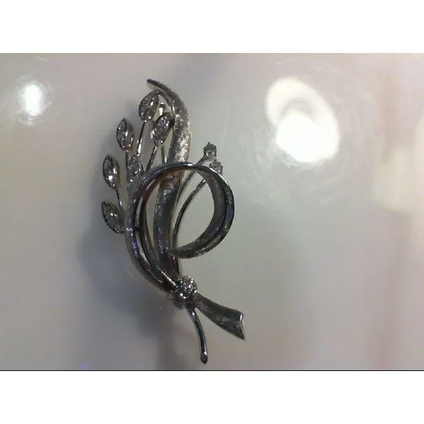 Estate Brooches Venus Jewelers Somerset, NJ