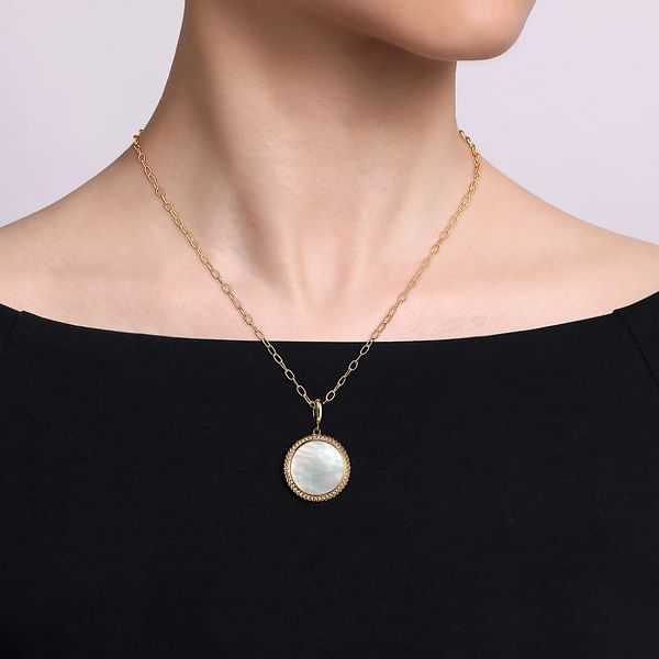14K Yellow Gold Mother of Pearl Inlay Pendant Image 4 Venus Jewelers Somerset, NJ