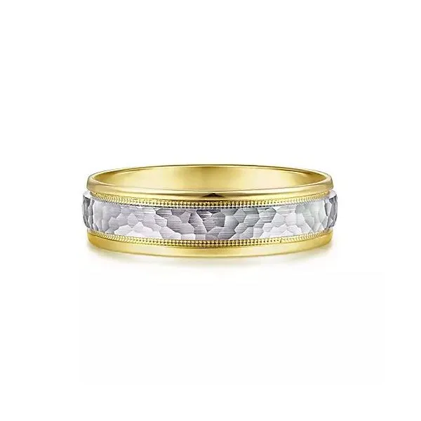 Men's 14kt White and Yellow Gold Hammered Center Milgrain Channel Mens Wedding Band | 6mm Venus Jewelers Somerset, NJ