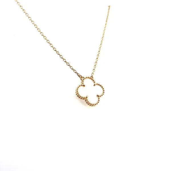 18 Karat Yellow Gold Quatrefoil Pendant - 18