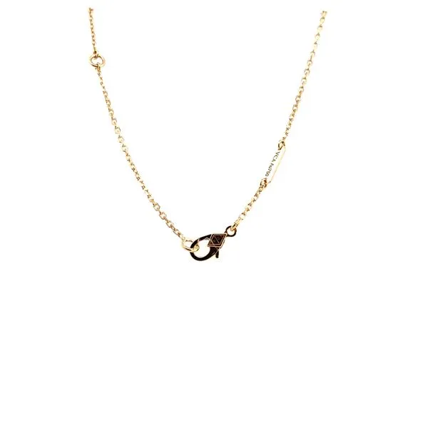 18 Karat Yellow Gold Quatrefoil Pendant - 18