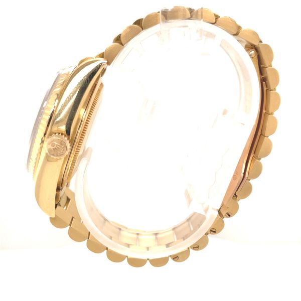 18 Karat Yellow Day-Date 36mm Rolex President Watch Image 2 Venus Jewelers Somerset, NJ