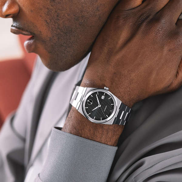 Movado BOLD Quest Black Dial Rose Gold-Tone Stainless Steel Men's Watch Image 4 Venus Jewelers Somerset, NJ