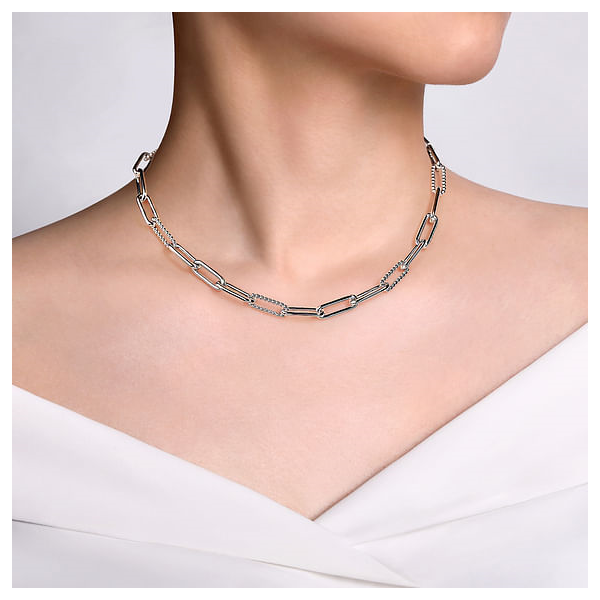 Sterling Silver Beaded Oval Link Chain Necklace Image 2 Venus Jewelers Somerset, NJ