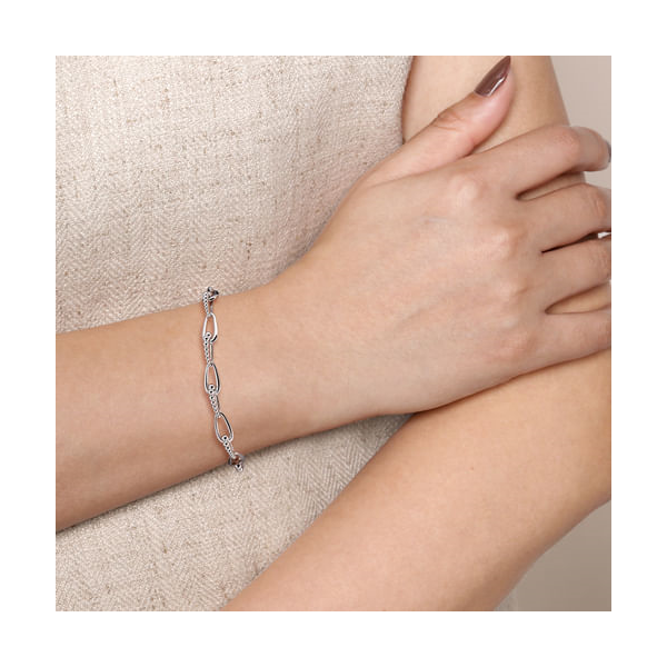Sterling Silver Open Link Bracelet Image 2 Venus Jewelers Somerset, NJ