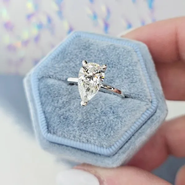 2.09ct Pear Cut Lab Grown Diamond Ring Image 3 Victoria Jewellers REGINA, SK