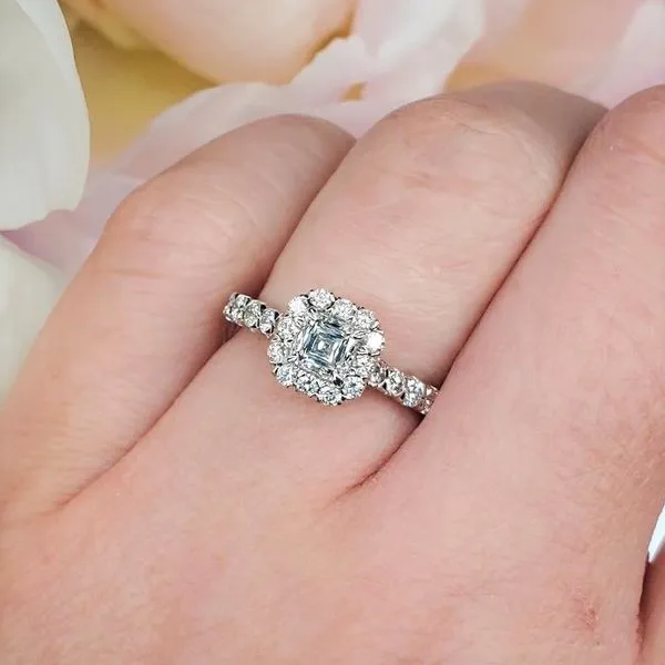 Engagement Ring Victoria Jewellers REGINA, SK