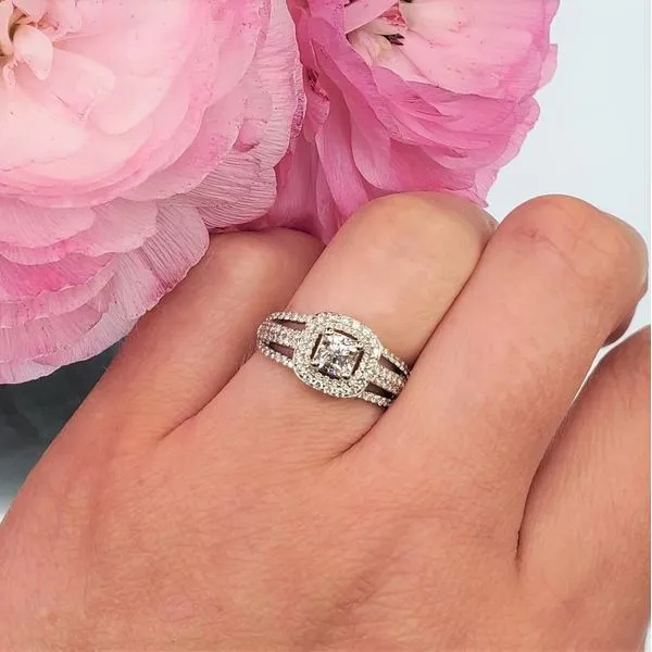 Engagement Ring Image 2 Victoria Jewellers REGINA, SK