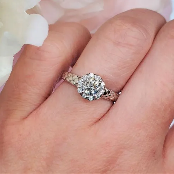 Maple Leaf Canadian Diamond Engagement Ring Image 2 Victoria Jewellers REGINA, SK
