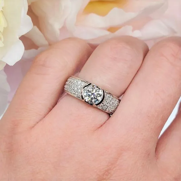 Maple Leaf Canadian Diamond Engagement Ring Image 2 Victoria Jewellers REGINA, SK