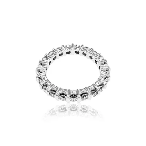 Anniversary Ring Image 2 Victoria Jewellers REGINA, SK