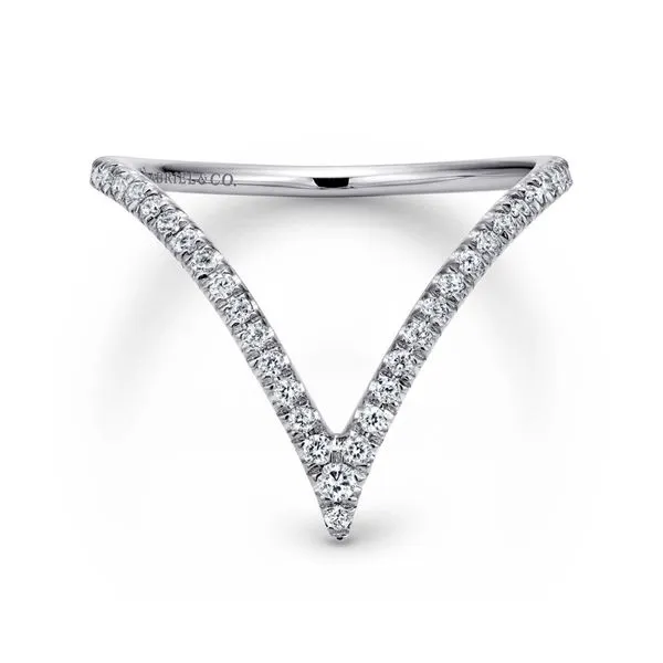 Diamond Rings - Fashion Victoria Jewellers REGINA, SK