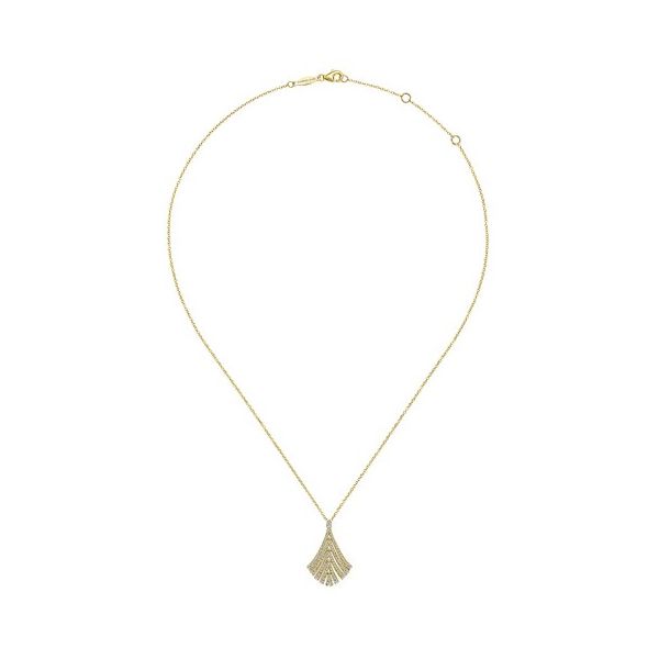 Diamond Pendant Image 2 Victoria Jewellers REGINA, SK