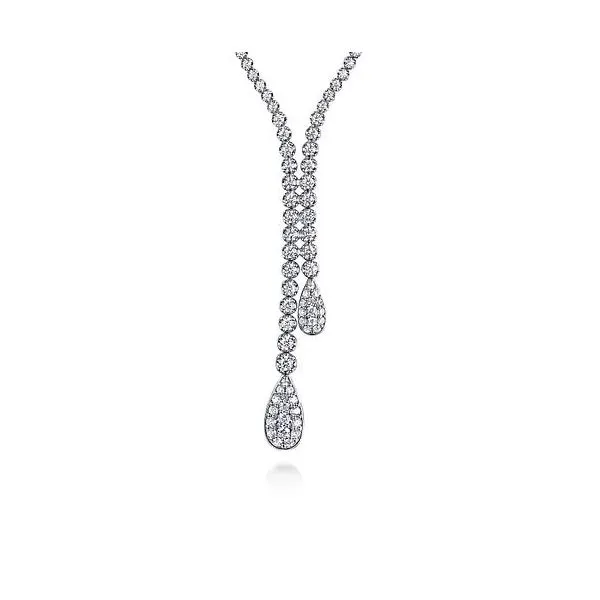Gabriel & Co Graduating Diamond Necklace Victoria Jewellers REGINA, SK