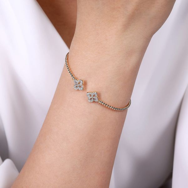 14Kt Gold and Diamond Bangle Bracelet Image 2 Victoria Jewellers REGINA, SK