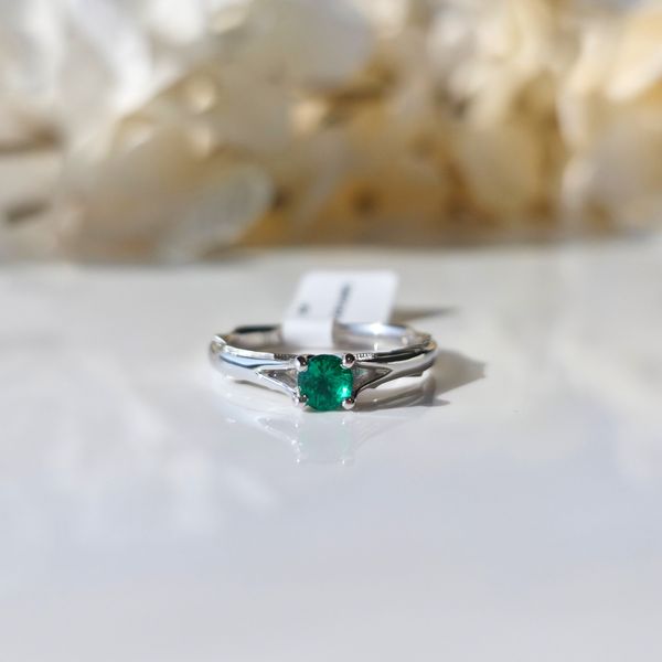 Emerald Ring Victoria Jewellers REGINA, SK