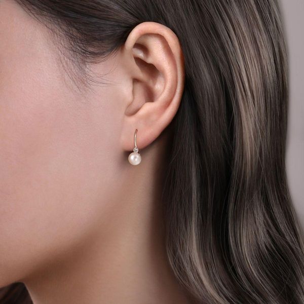 Silver Pearl Earring Image 2 Victoria Jewellers REGINA, SK