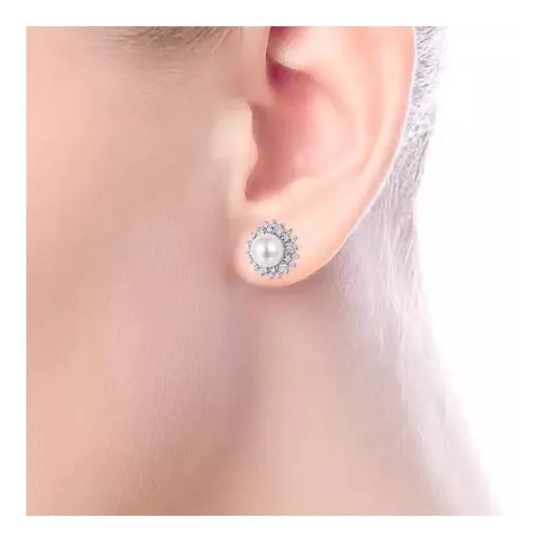 Pearl Earrings Image 2 Victoria Jewellers REGINA, SK