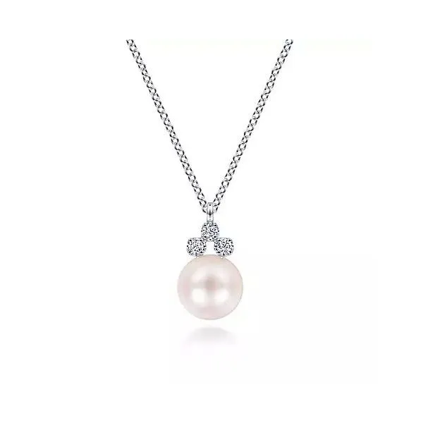 Pearl & Diamond Pendant Victoria Jewellers REGINA, SK