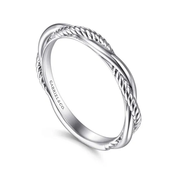 Women's Wedding Band - No stones Image 3 Victoria Jewellers REGINA, SK