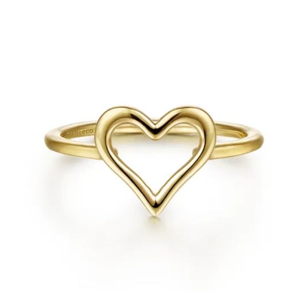 Gold Heart Ring Victoria Jewellers REGINA, SK