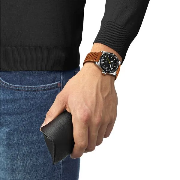 Men's Watch Image 3 Victoria Jewellers REGINA, SK