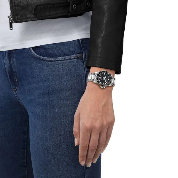 Men's Watch Image 2 Victoria Jewellers REGINA, SK