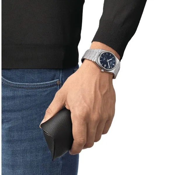 Men's Watch Image 4 Victoria Jewellers REGINA, SK