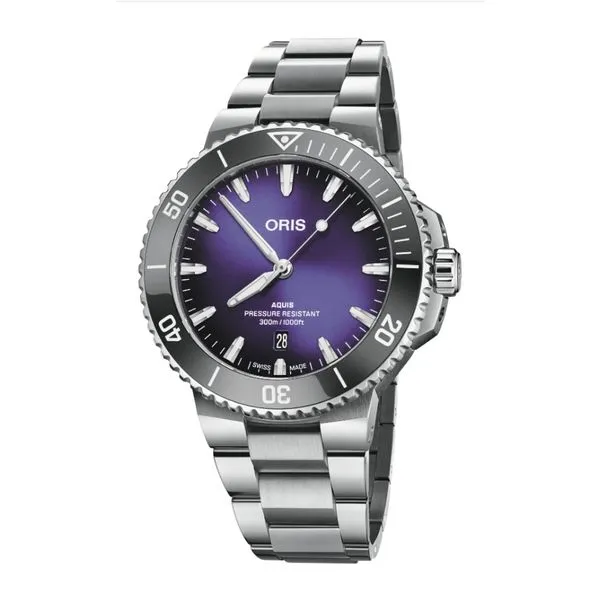 Oris Aquis Date Victoria Jewellers REGINA, SK