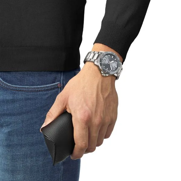 Men's Watch Image 3 Victoria Jewellers REGINA, SK