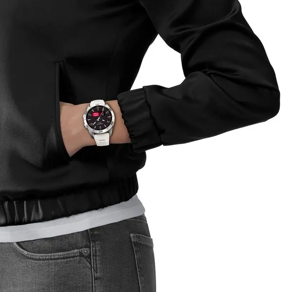 Women's Watch Image 2 Victoria Jewellers REGINA, SK