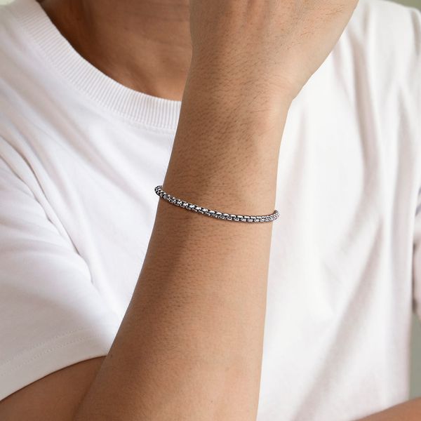 Silver Round Box Link Bracelet Image 3 Victoria Jewellers REGINA, SK