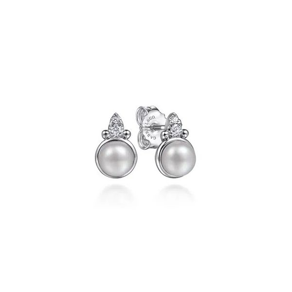 Silver Pearl & Diamond Earring Victoria Jewellers REGINA, SK