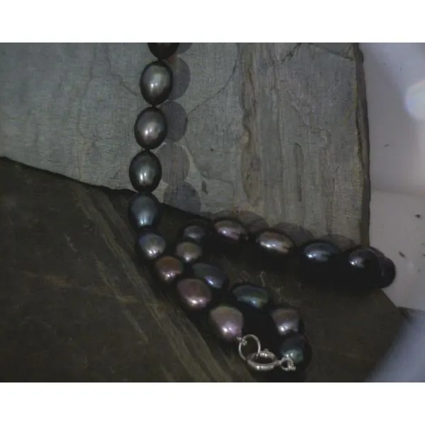 Pearls Vulcan's Forge LLC KANSAS CITY, MO