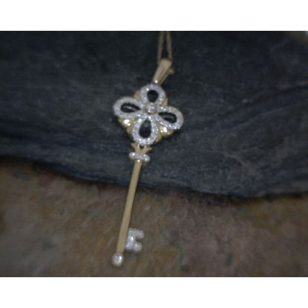 10K Yellow Gold .25ctw Diamond Key Necklace Vulcan's Forge LLC Kansas City, MO