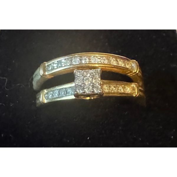 Diamond engagement and wedding ring set