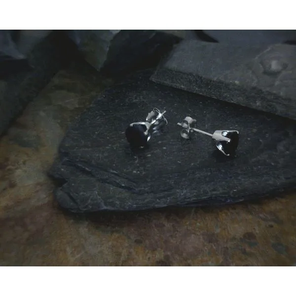 14ktwg 5mm Natural Sapphire Stud Earrings Vulcan's Forge LLC KANSAS CITY, MO