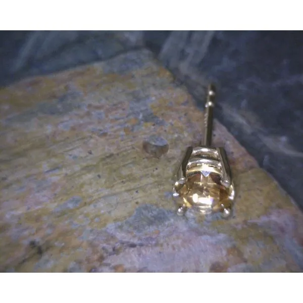 SINGLE 5mm Round Sunrise Mystic Topaz Stud 14KY Vulcan's Forge LLC Kansas City, MO