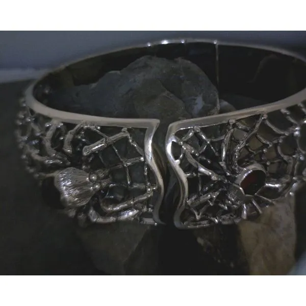 Bracelet Vulcan's Forge LLC KANSAS CITY, MO